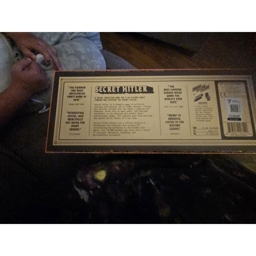 Secret H1tler Strategic Board Game - Picture 7 of 8